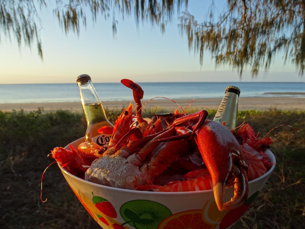 Alexander Beachfront Apartments Hervey Bay Kültér fotó