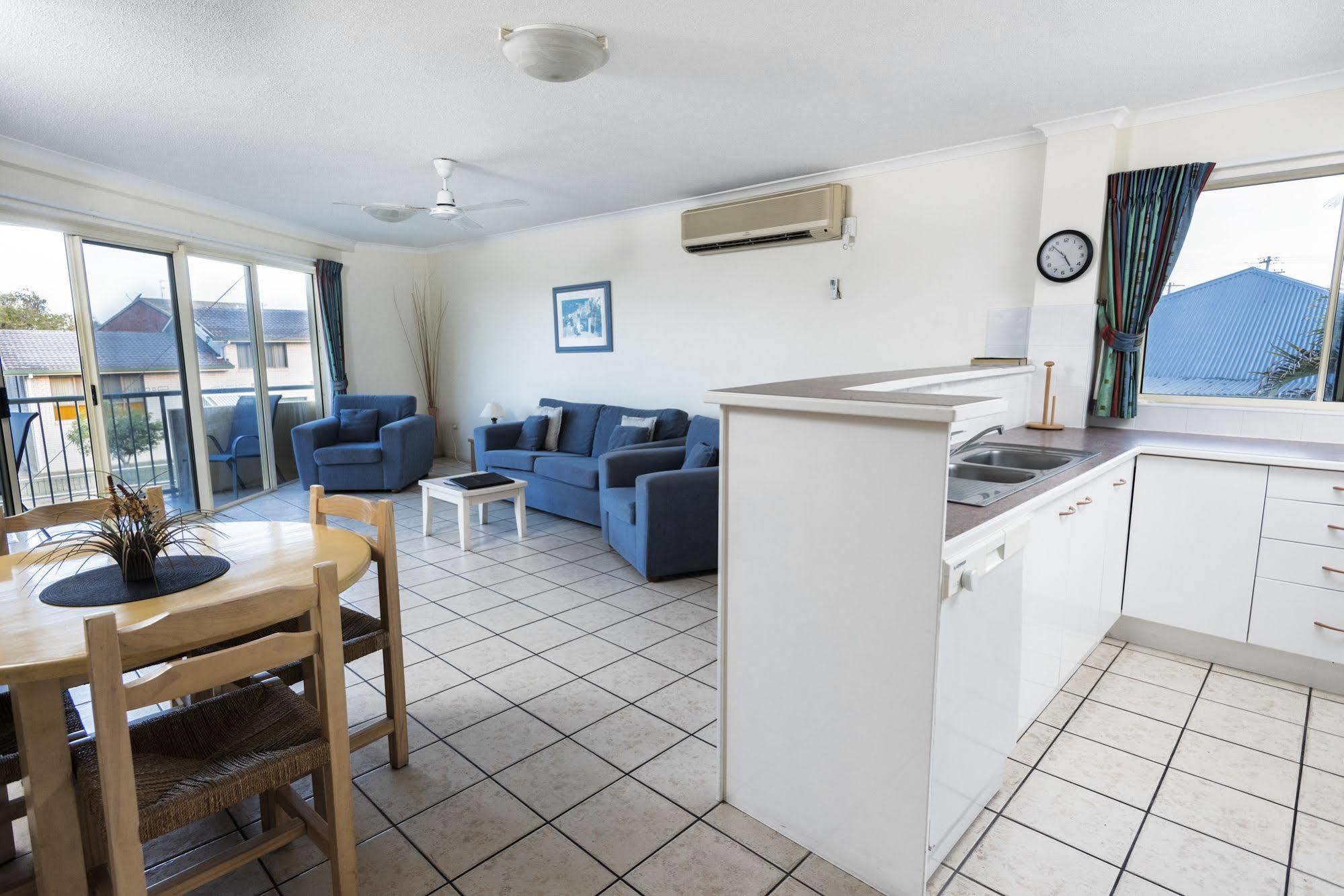 Alexander Beachfront Apartments Hervey Bay Kültér fotó