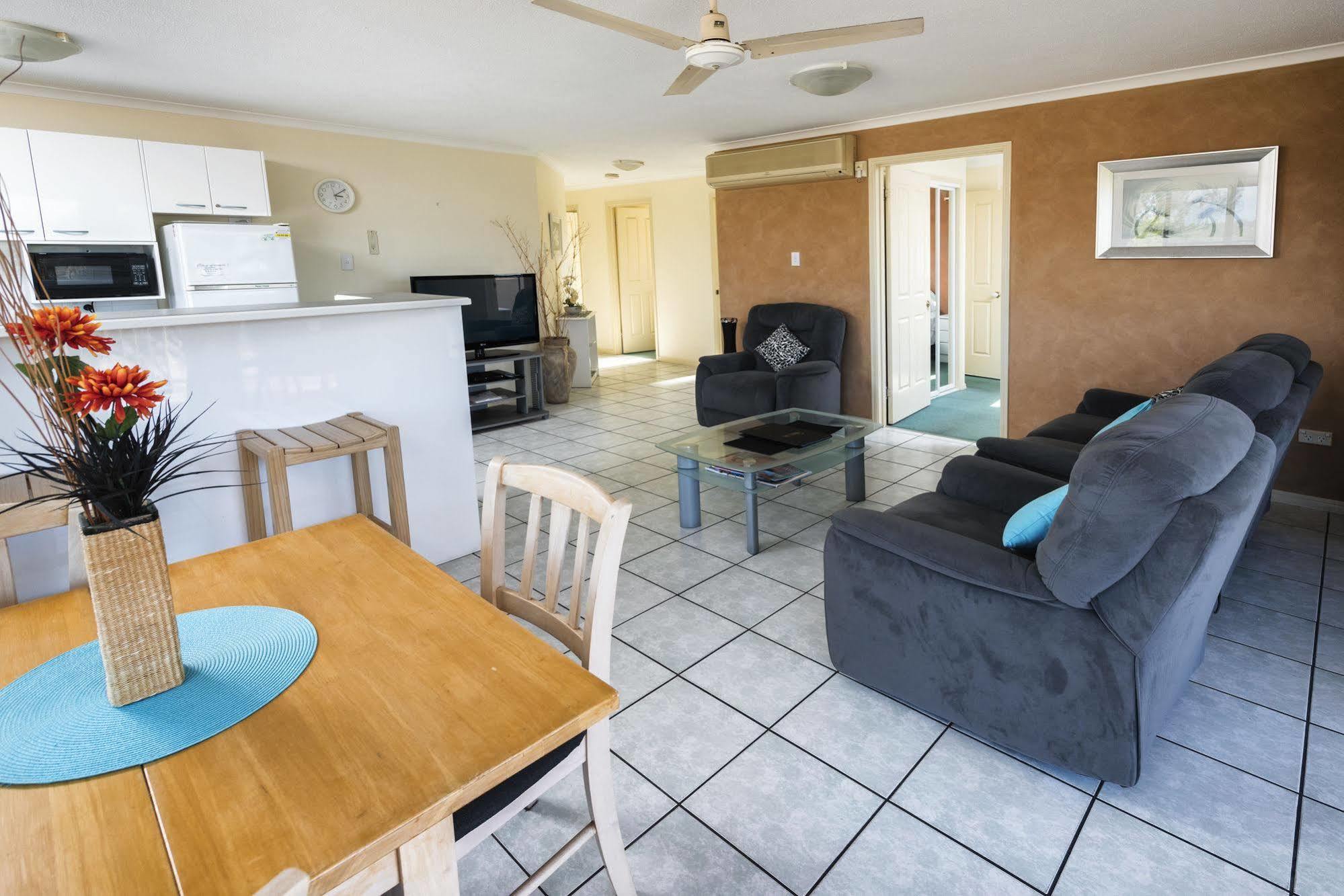 Alexander Beachfront Apartments Hervey Bay Kültér fotó